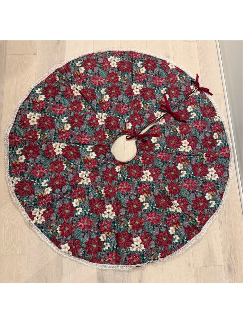 Floral Christmas Tree Skirt